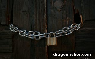 龙王捕鱼指南：為何娱乐平台黑名单查询不容忽视？